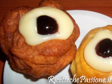 Zeppole di San Giuseppe Fritte